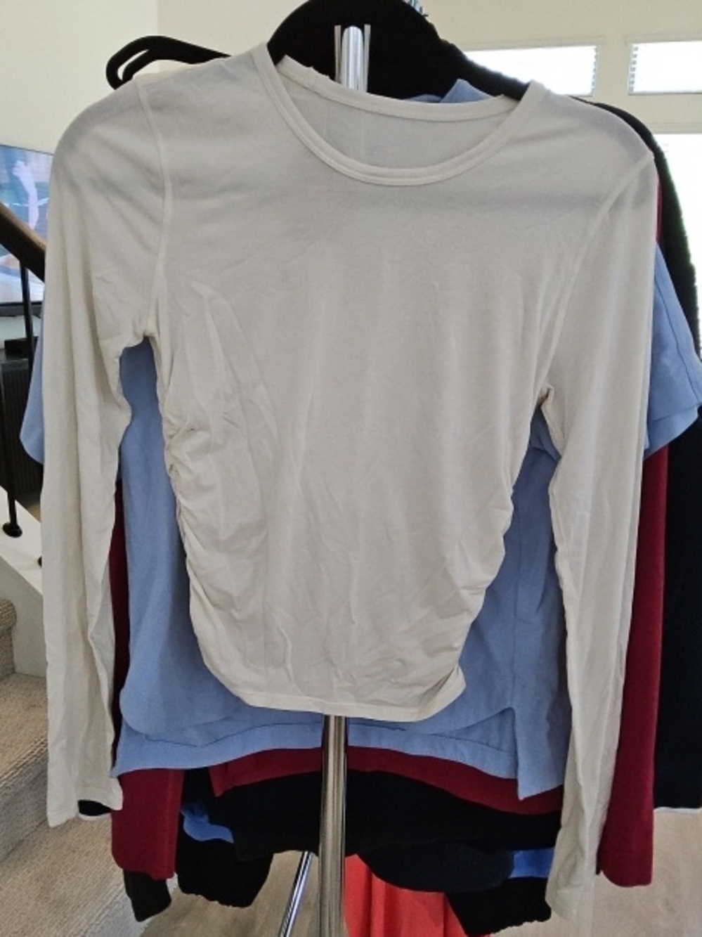 Women’s Long-Sleeve Ruched Side Top - Cream